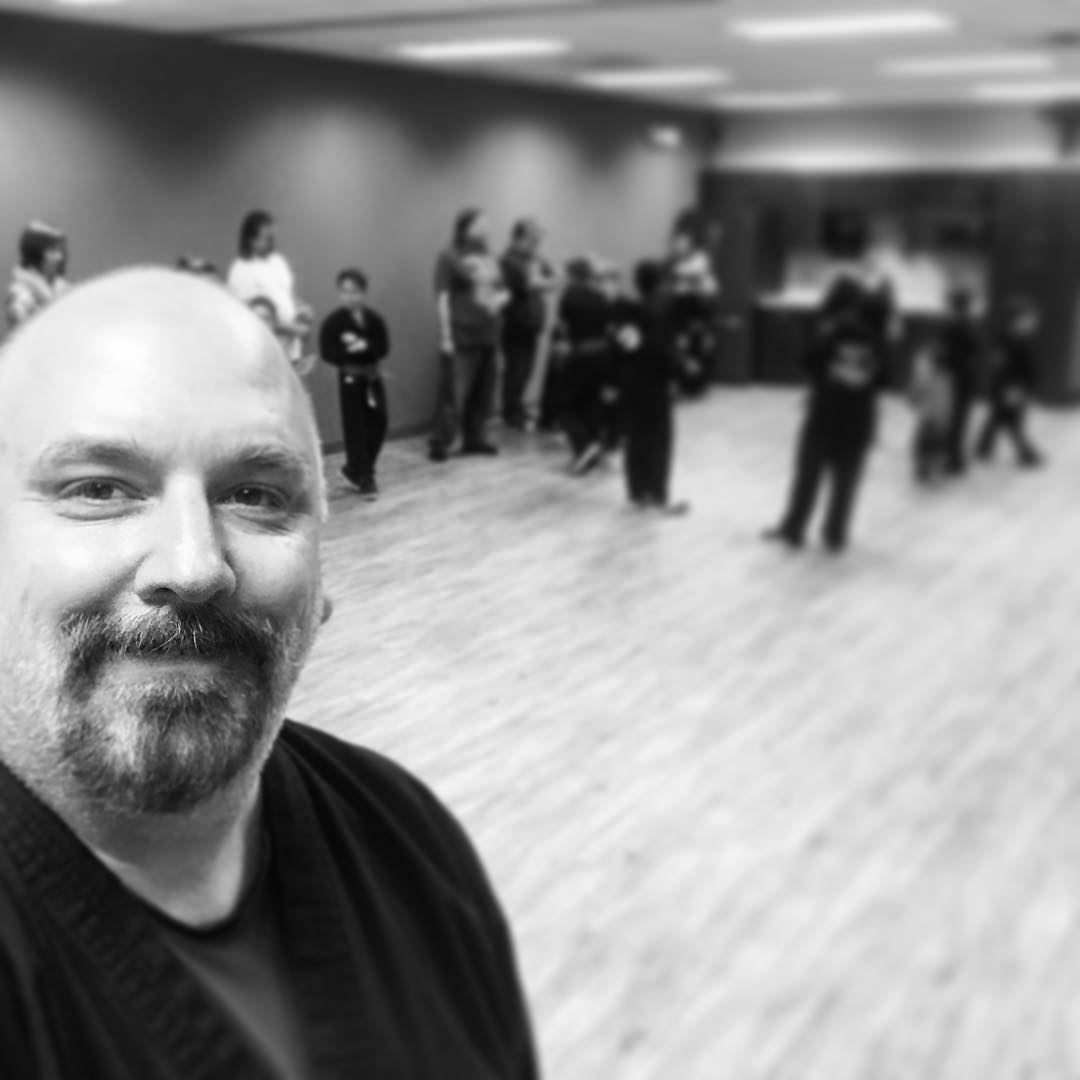 It’s parent night at #kidskarate ! It makes such a huge difference in the kids’ #training when they see their parents having fun right beside them. Thanks to all who came out! #karate #children #martialarts #family #warrior #vaughanathleticcenter #gojushorei #selfconfidence #empowerment
